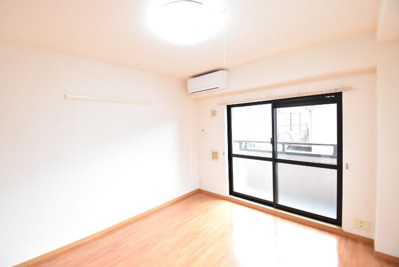 ��ʌ�����s�؂S���ڂ̃}���V�����̂��̑������E�X�y�[�X