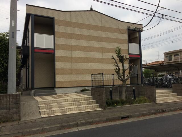 ��ʌ��k�����S�ɓޒ����P���ڂ̃A�p�[�g�̌����O��