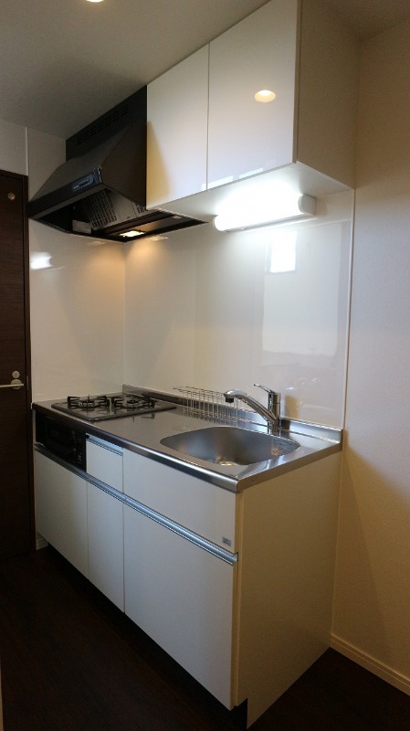 ��ʌ��z�J�s�k�z�J�R���ڂ̃A�p�[�g�̃L�b�`��