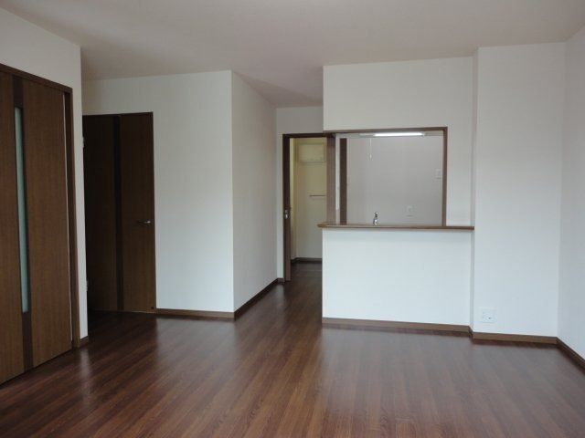 ��ʌ��������܎s������厚����O�̃}���V�����̋��ԁE���r���O