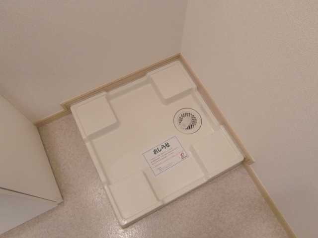 ��ʌ��k�����S�ɓޒ��w���Q���ڂ̃}���V�����̂��̑������E�X�y�[�X