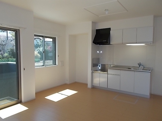 ��ʌ��������܎s�΋�厚�����̃A�p�[�g�̂��̑������E�X�y�[�X