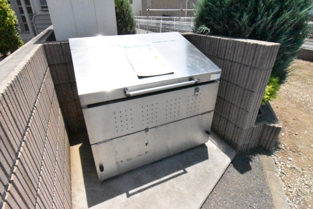 ��ʌ��������܎s�΋�厚�����̃A�p�[�g�̂��̑�