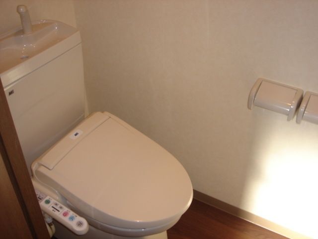 ��ʌ��������܎s������厚����O�̃}���V�����̃g�C��