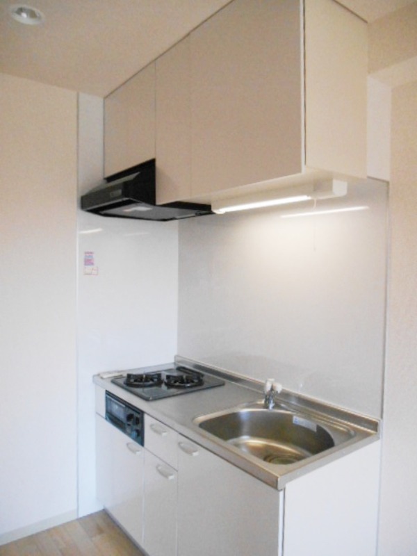 ��ʌ��������܎s�k��{�����R���ڂ̃}���V�����̃L�b�`��