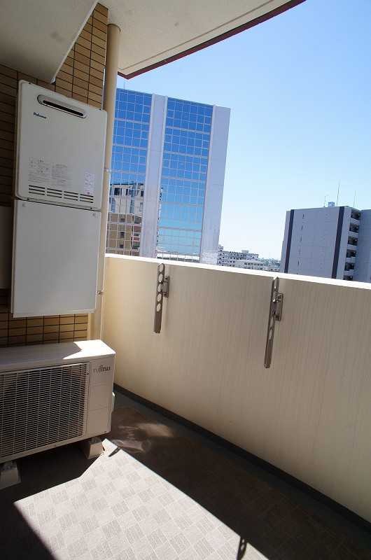 ��ʌ��z�J�s���C�N�^�E���W���ڂ̃}���V�����̃o���R�j�[