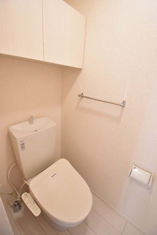 ��ʌ��z�J�s���C�N�^�E���U���ڂ̃A�p�[�g�̃g�C��