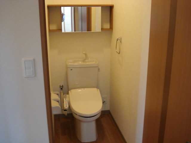 ��ʌ��z�J�s���C�N�^�E���Q���ڂ̃A�p�[�g�̃g�C��