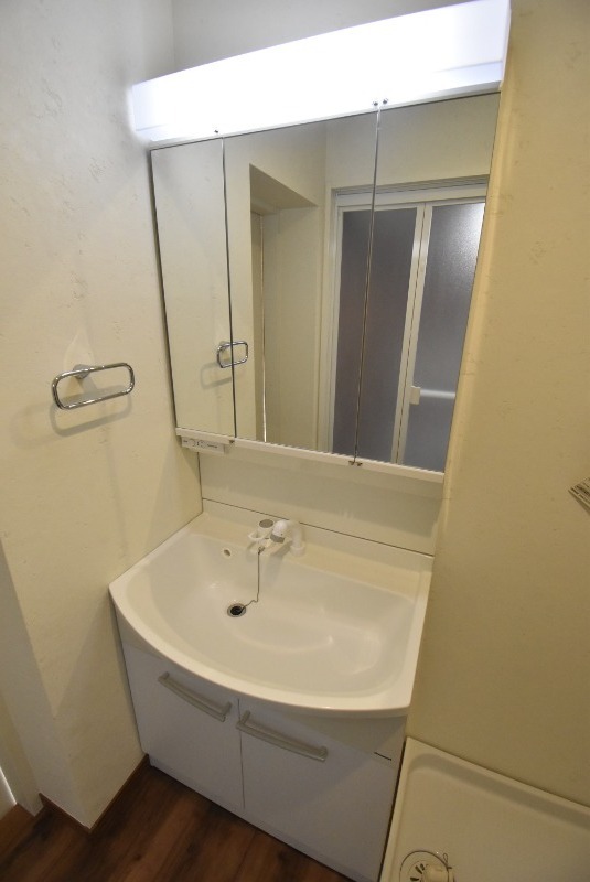 ��ʌ��������܎s��{��听���P���ڂ̃}���V�����̐��ʏ�