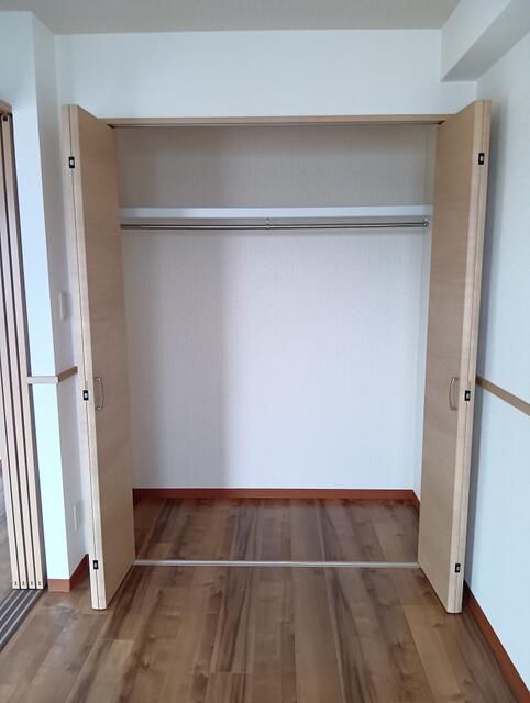 ��ʌ������s���Q���ڂ̃}���V�����̎��[