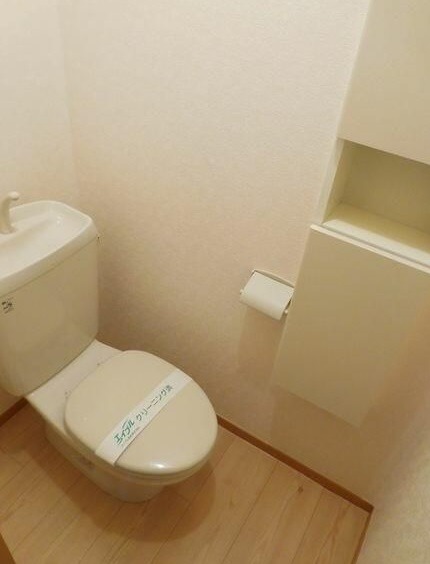 ��ʌ�����s�厚�ΐ_�̃A�p�[�g�̃g�C��