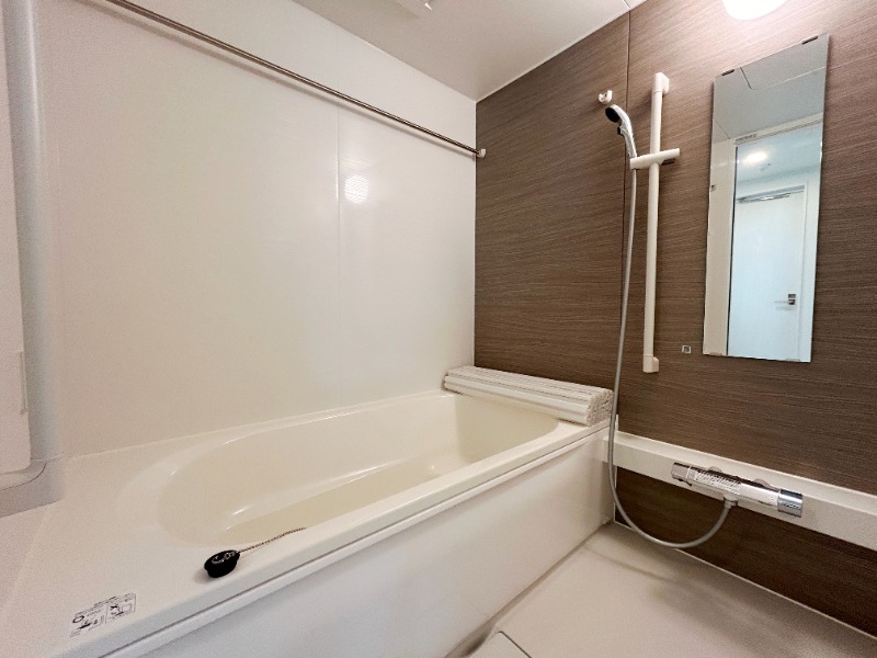 ��ʌ��������܎s������㗎���U���ڂ̃A�p�[�g�̃o�X