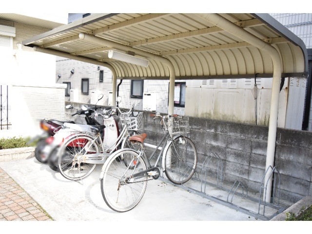 ��ʌ��������܎s�k��{�����̃A�p�[�g�̂��̑�