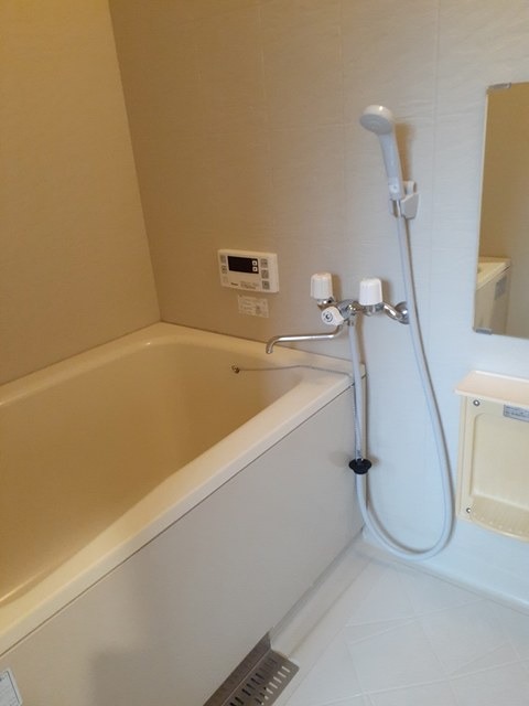 ��ʌ��������܎s����厚�w��̃}���V�����̃o�X