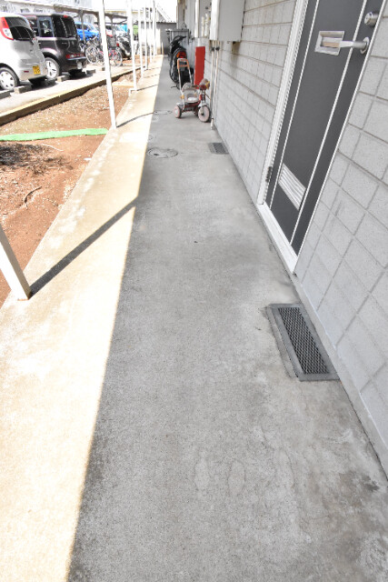 ��ʌ��������܎s�΋�厚���̃A�p�[�g�̃G���g�����X