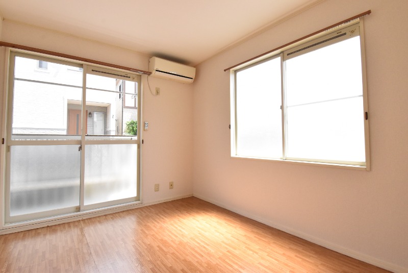 ��ʌ��������܎s�΋�厚���̃A�p�[�g�̂��̑�