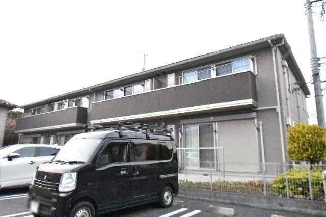 ��ʌ������s��1976-5�̃A�p�[�g�̌����O��