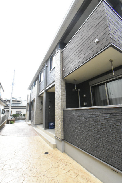 ��ʌ��@�c�s���V�h�T���ڂ̃A�p�[�g�̃G���g�����X