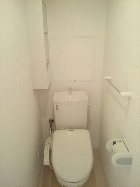 ��ʌ������s���v��̃A�p�[�g�̃g�C��