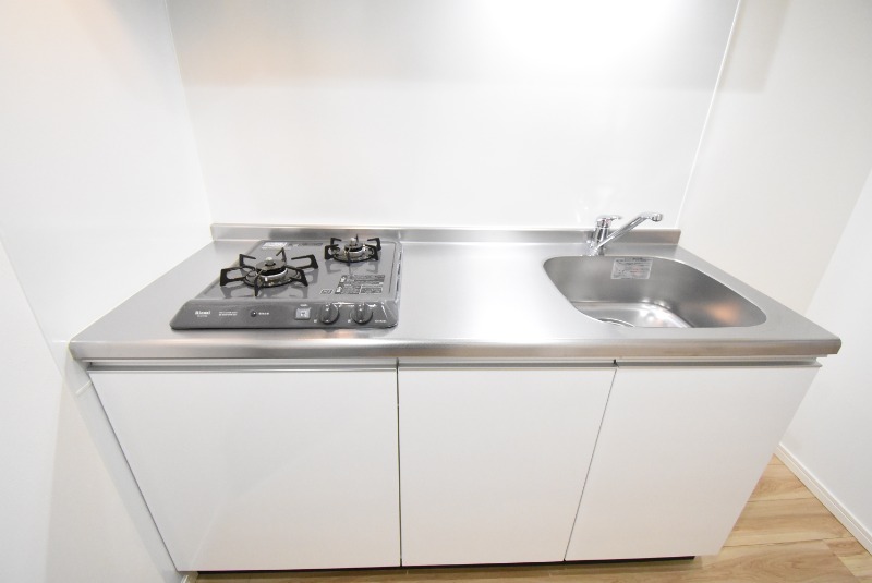 ��ʌ��������܎s�Y�a��̉ƂV���ڂ̃A�p�[�g�̃L�b�`��