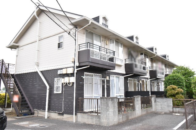 ��ʌ�����s�厚�����̃A�p�[�g�̌����O��