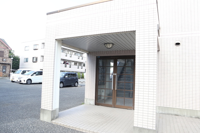 ��ʌ�����s�씵���J�V���ڂ̃A�p�[�g�̃G���g�����X