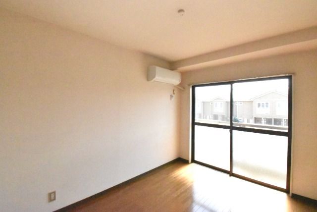 ��ʌ�����s�씵���J�V���ڂ̃A�p�[�g�̂��̑�