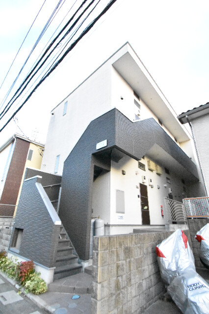 ��ʌ��������܎s������t���R���ڂ̃A�p�[�g�̃G���g�����X