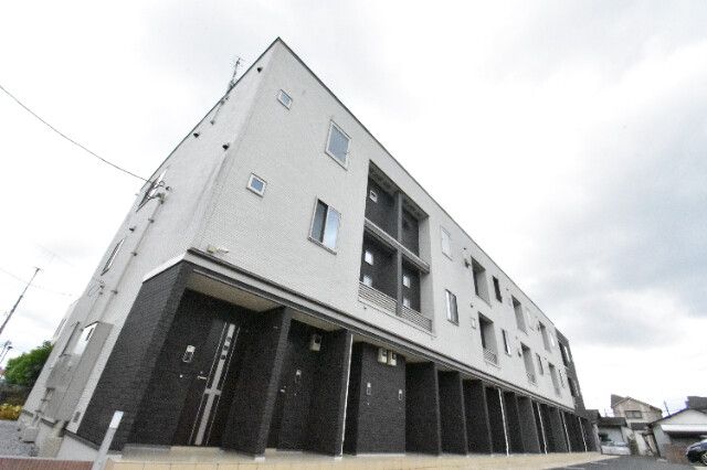 ʌ܎s΋擌Pڂ̃Ap[ǧO