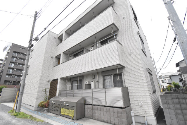 ��ʌ��������܎s��{����ؒ��Q���ڂ̃}���V�����̌����O��