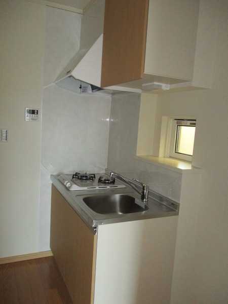 ��ʌ��������܎s�Y�a��ݒ��P���ڂ̃A�p�[�g�̃L�b�`��