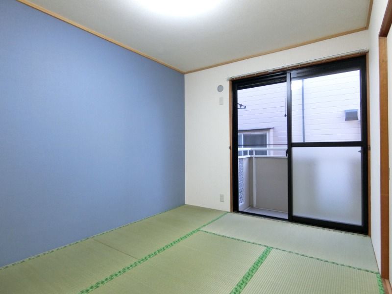 ��ʌ��������܎s�����擌��{�Q���ڂ̃A�p�[�g�̂��̑������E�X�y�[�X