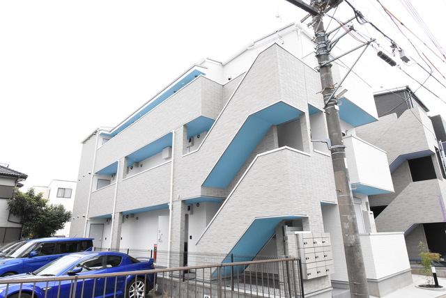 ��ʌ��������܎s�k��听���S���ڂ̃A�p�[�g�̌����O��