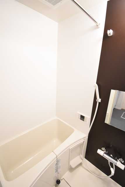 ��ʌ��������܎s�k��听���S���ڂ̃A�p�[�g�̃o�X