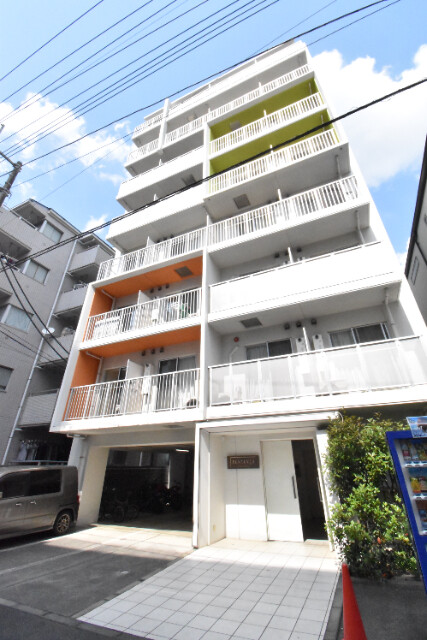 ��ʌ��������܎s�Y�a���ՂQ���ڂ̃}���V�����̌����O��