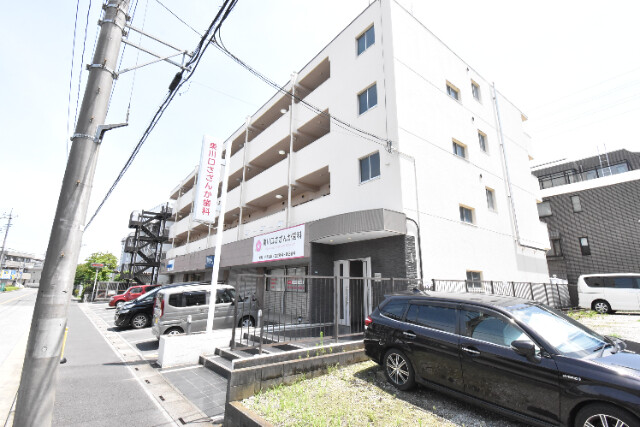 ��ʌ�����s�˒˓��P���ڂ̃}���V�����̌����O��