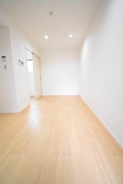 ��ʌ��������܎s�k��听���S���ڂ̃A�p�[�g�̂��̑������E�X�y�[�X