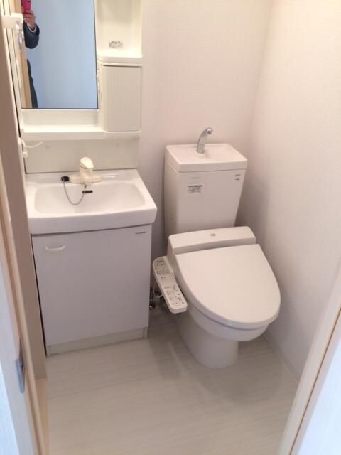 ��ʌ��������܎s�Y�a���ՂQ���ڂ̃}���V�����̃g�C��