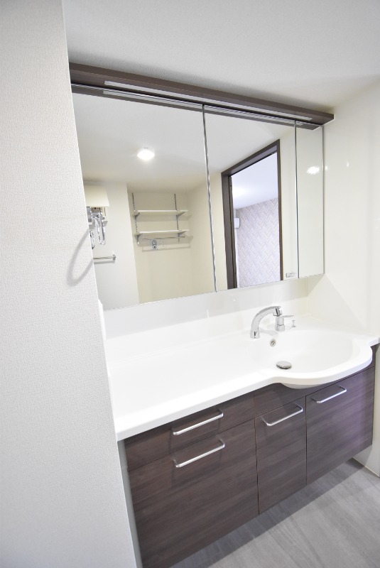 ��ʌ��������܎s�΋�Ō��R���ڂ̃A�p�[�g�̐��ʏ�