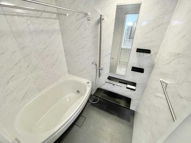 ��ʌ��������܎s���搼��{�P���ڂ̃}���V�����̃o�X