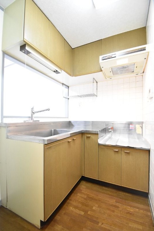 ��ʌ��z�J�s�����P���ڂ̃}���V�����̃L�b�`��