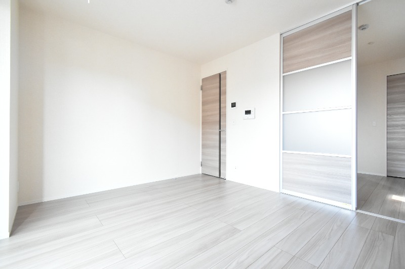 ��ʌ��������܎s����厚�w��̃A�p�[�g�̂��̑������E�X�y�[�X