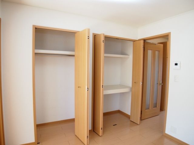 ��ʌ��k�����S�ɓޒ��w���P���ڂ̃A�p�[�g�̎��[