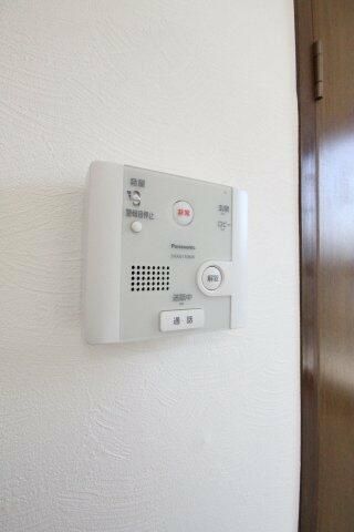 ��ʌ��������܎s��{��k�ܒ��Q���ڂ̃A�p�[�g�̂��̑�