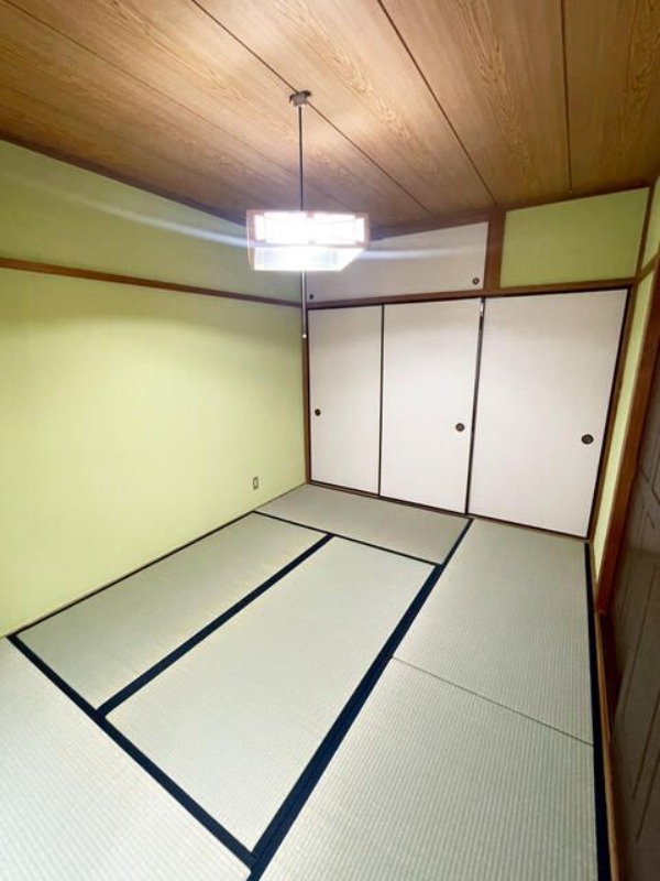 ��ʌ�����s�厚������̃A�p�[�g�̂��̑�