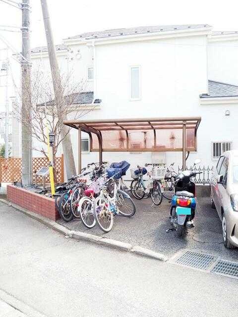 ��ʌ�����s�厚������̃A�p�[�g�̂��̑�