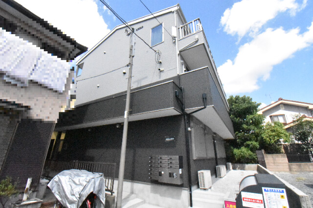 ��ʌ��������܎s��΋�{���U����3-22-1�̃A�p�[�g�̌����O��