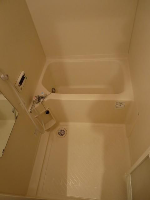 ��ʌ�����s�k����P���ڂ̃A�p�[�g�̃o�X