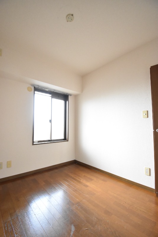 ��ʌ������s�_���Q���ڂ̃}���V�����̂��̑�