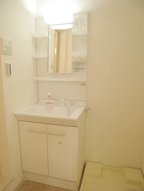 ��ʌ��������܎s������厚���[��̃A�p�[�g�̐��ʏ�